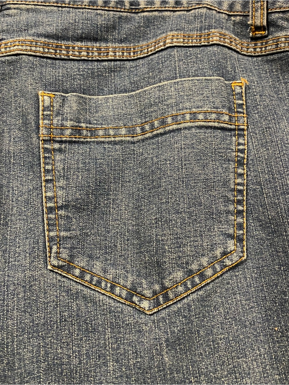 STYLE & CO. CLASSIC BLUE JEAN with BEAUTIFUL BEADED APPLIQUÉ - Picture 11 of 16